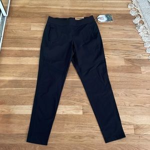 Avalanche size small Ripstop pants NWT